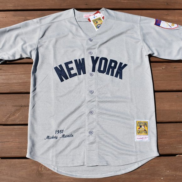 New!! Mickey Mantle New York Yankees GRAY Pinstripe Baseball Jersey Men's Sizes - Picture 2 of 2